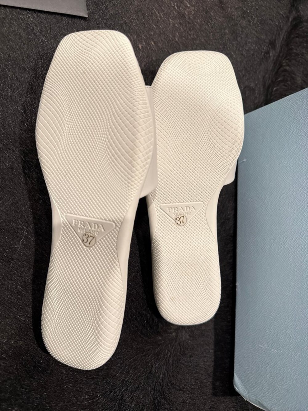 Prada Ladies White Leather Slide Sandals 37 - Picture 7 of 9